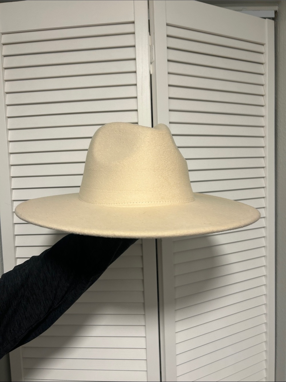 Cream Wide-Brim Fedora Hat - Unbranded